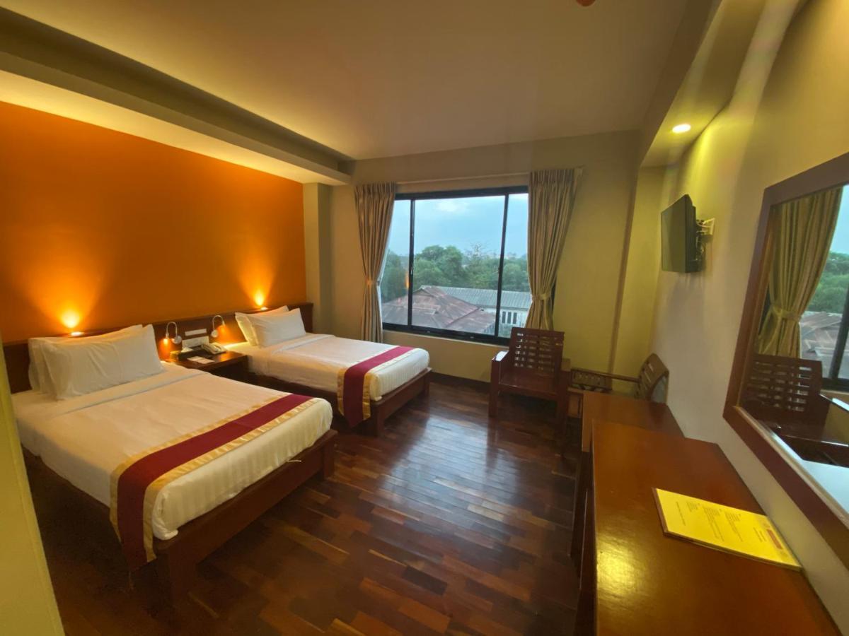 My Dream Hotel Rangoon Eksteriør billede
