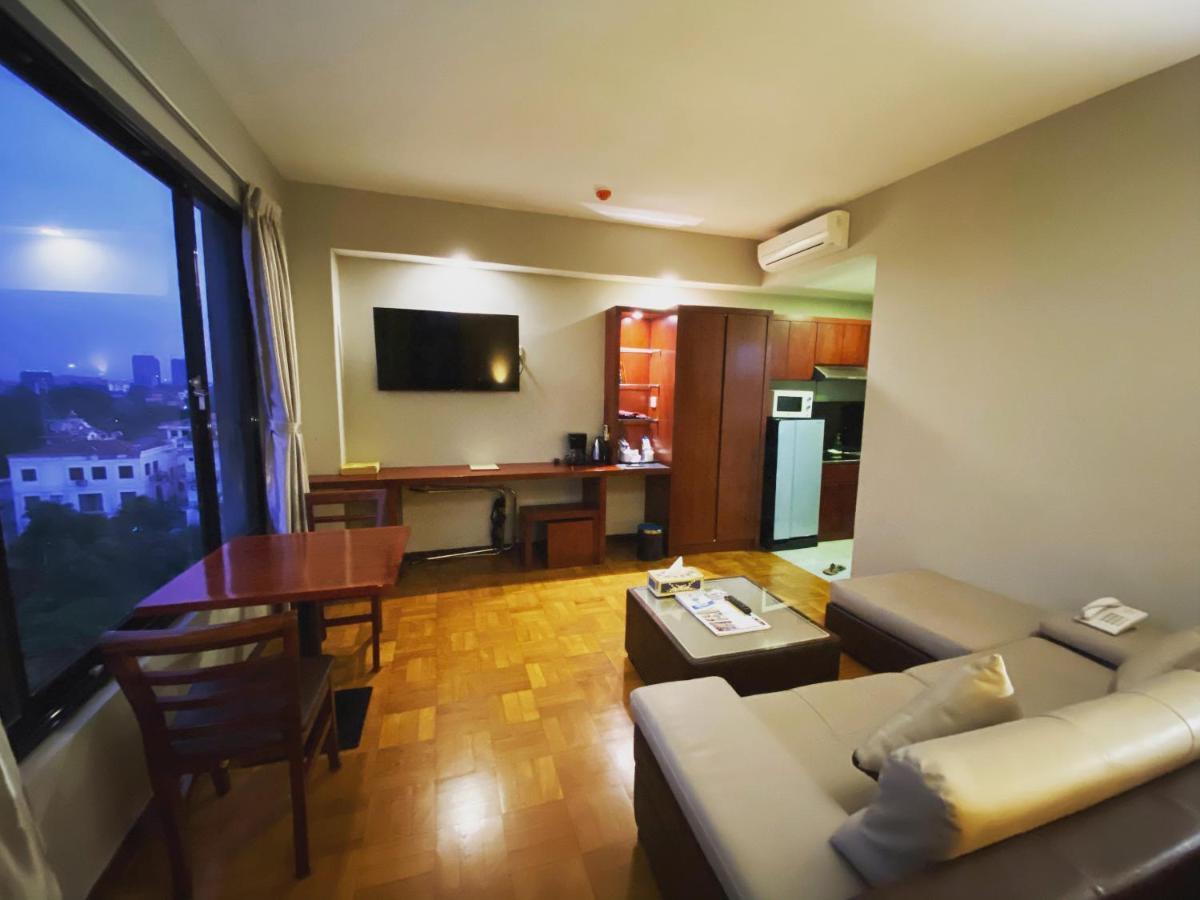 My Dream Hotel Rangoon Eksteriør billede